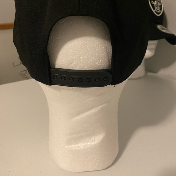 Las Vegas Raiders New Era 9Fity Snapback - Picture 5 of 6